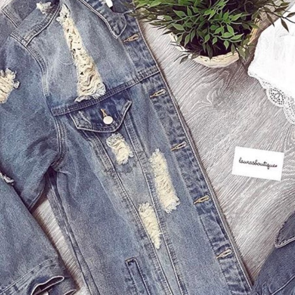 Distressed denim jacket! - Picture 4 of 4